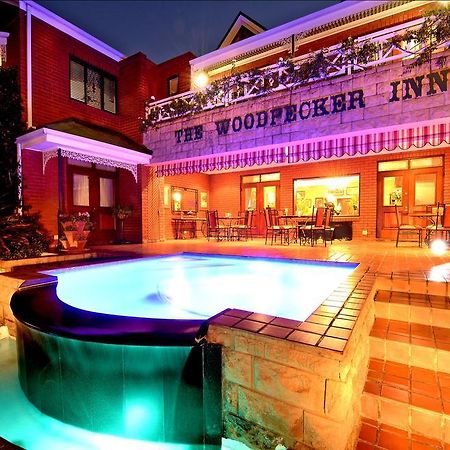 The Woodpecker Inn Претория Экстерьер фото