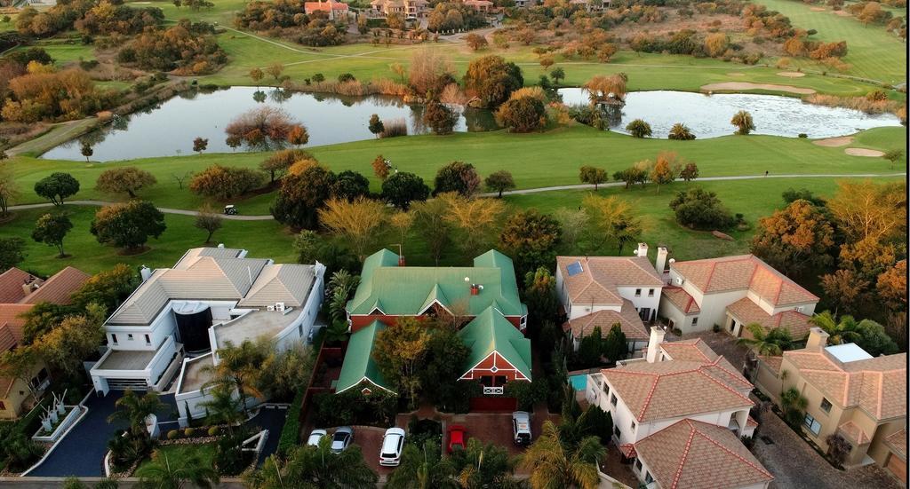 The Woodpecker Inn Претория Экстерьер фото